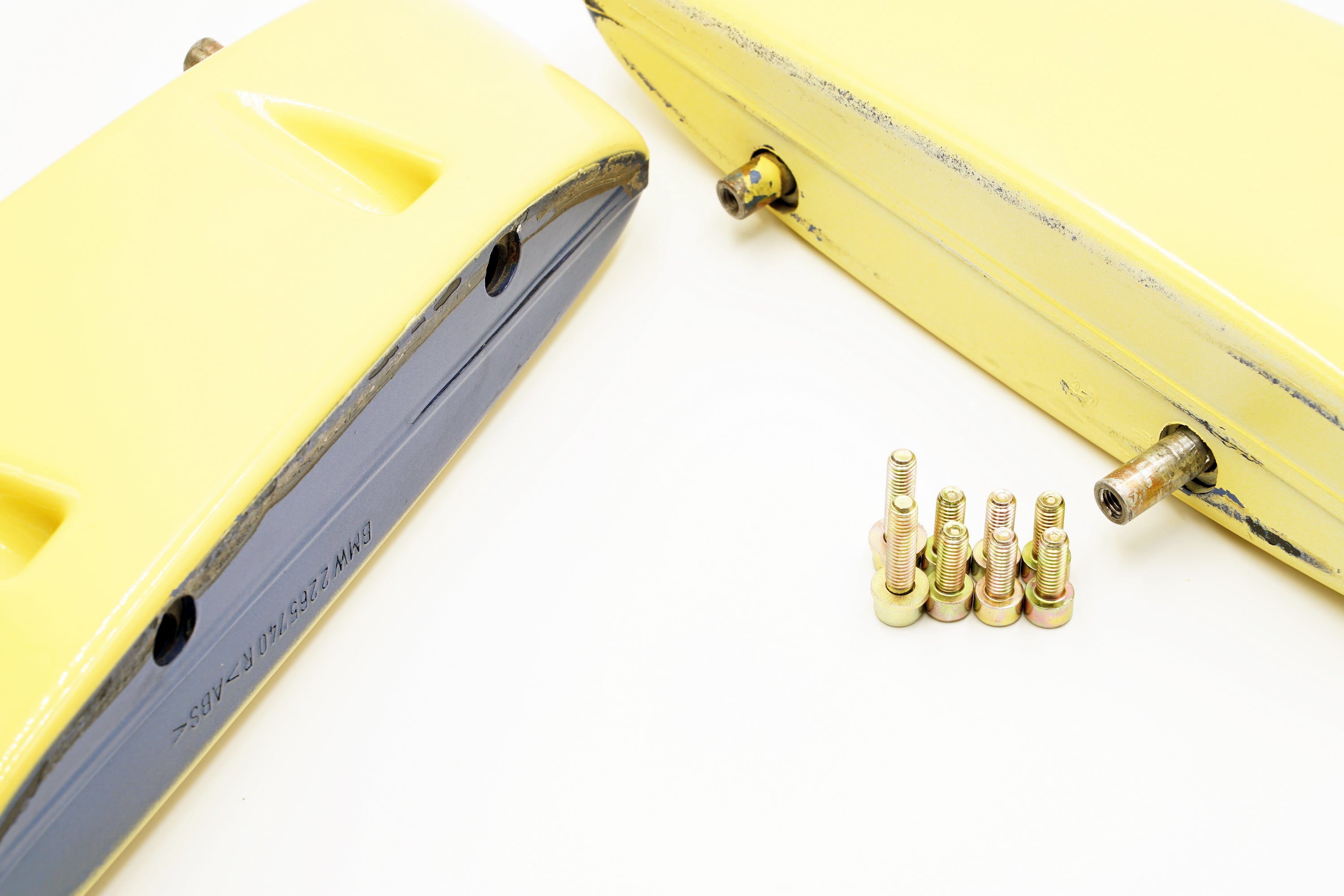 Genuine BMW E36 Class 2 Wing Riser Set – MSportParts