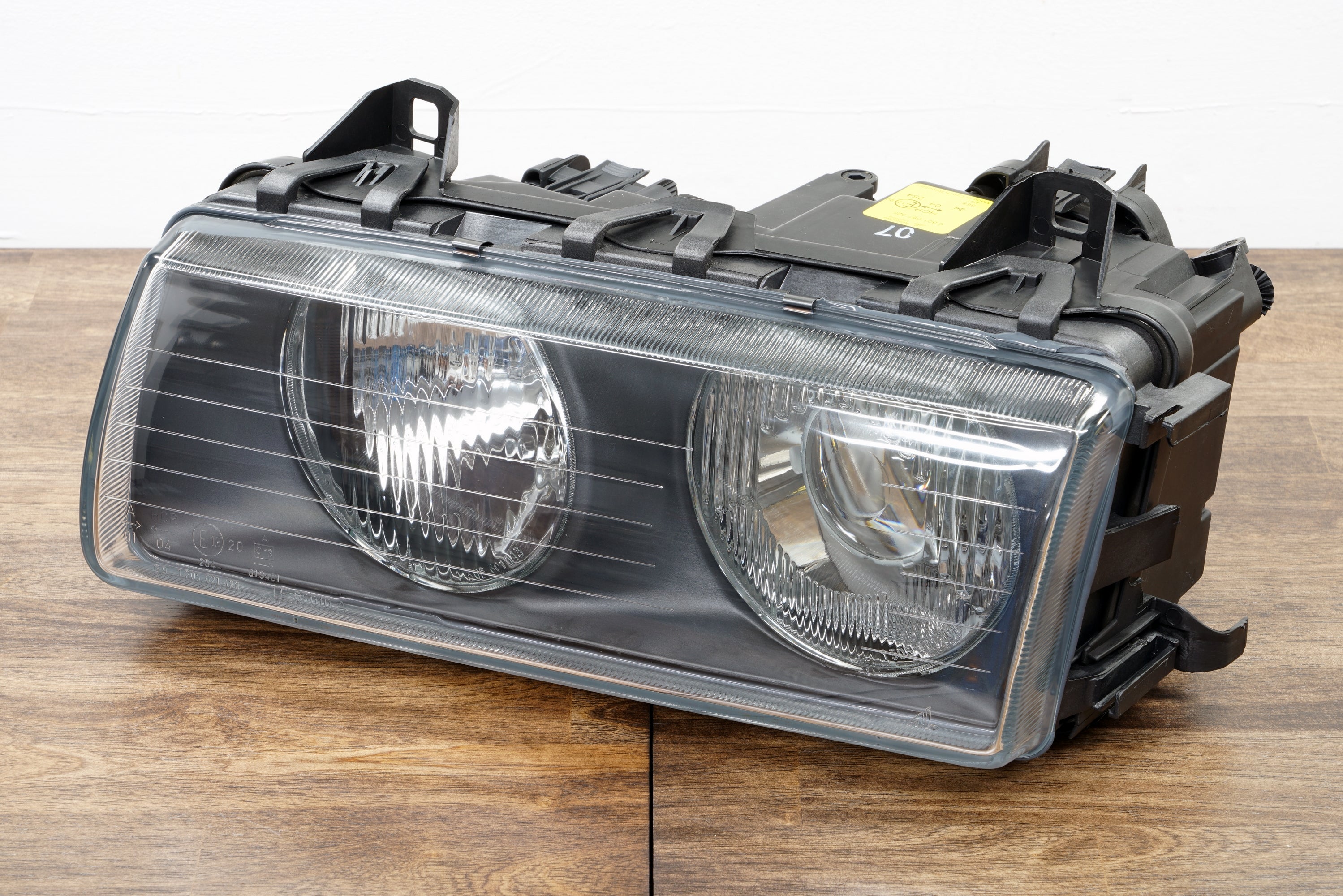 Bi-LED Swapped OEM E36 Bosch / AL / Magnetti Marelli Euro H1 Projector Headlight Set - NEW